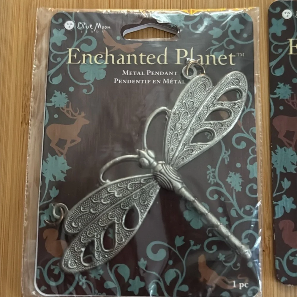 NWT Blue Moon Enchanted Planet Metal and Bone Pendants Set Jewelry Crafting